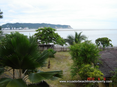 waterfront real estate in Ecuador